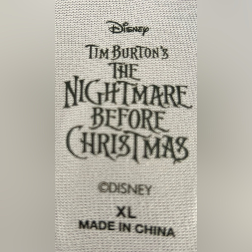 Disney’s Nightmare Before Christmas long sleeve pajama top & jogger sleep set - Picture 4 of 6